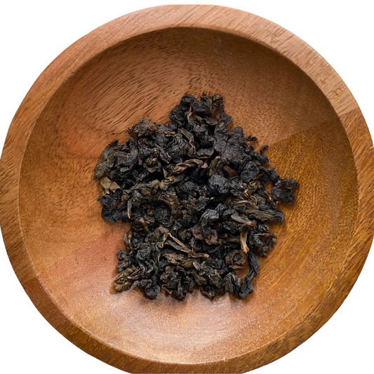 What Is Oolong Tea? The Art of In-Between