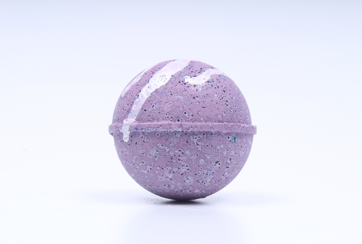 image of moonlit jasmine bath bomb
